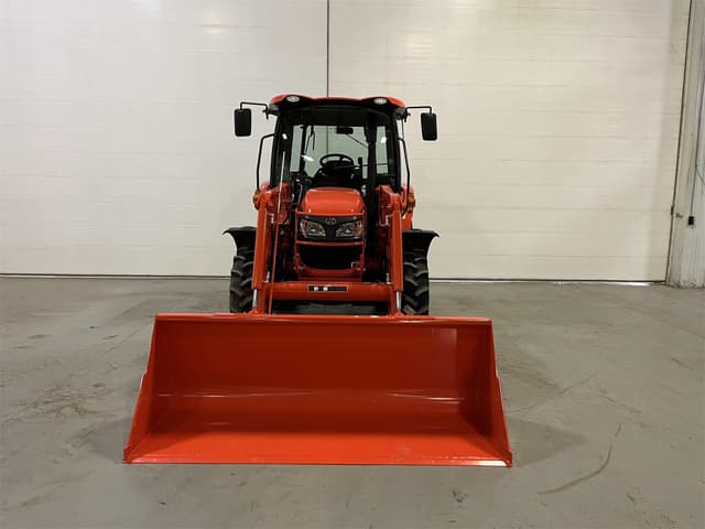 Image of Kubota M4D-071 equipment image 3