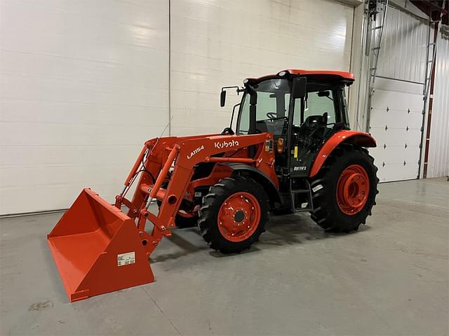 Image of Kubota M4D-071 equipment image 1