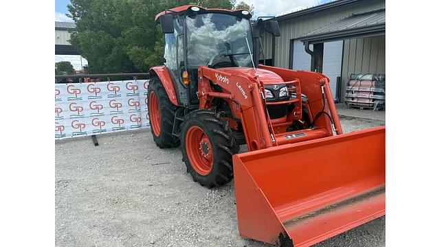 Image of Kubota M4D-071 equipment image 3