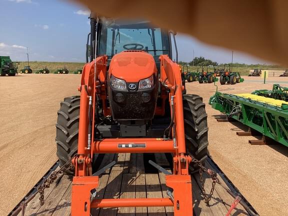 Image of Kubota M5-091 equipment image 3