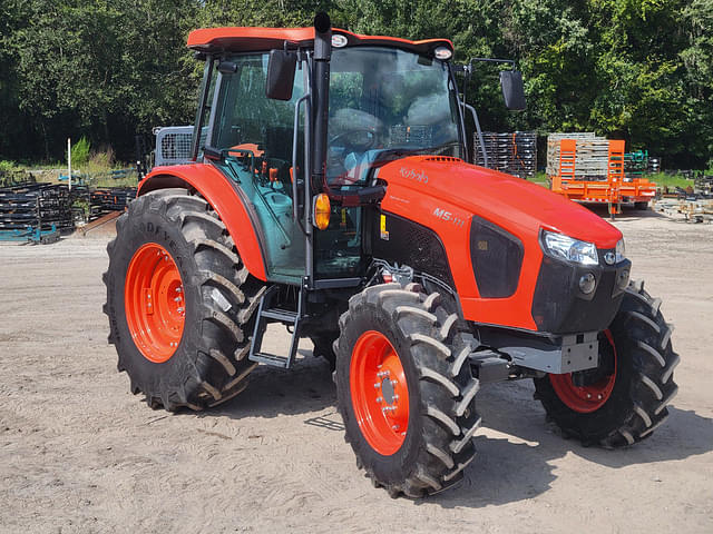 Image of Kubota M5-111 equipment image 1