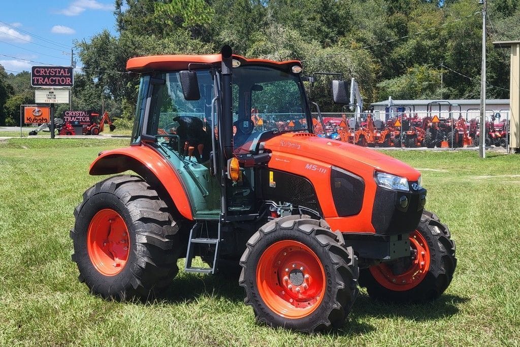 2025 Kubota M5-111 Equipment Image0