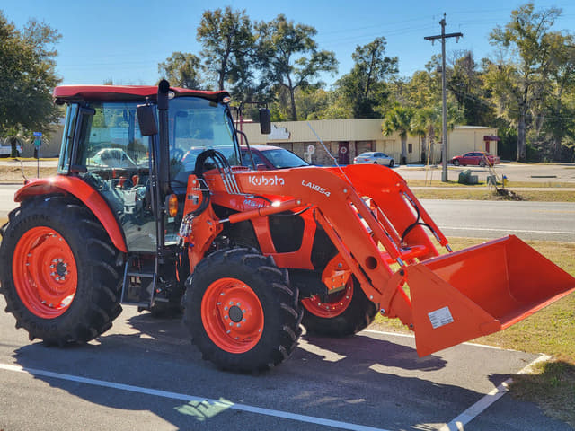 Image of Kubota M5-111 equipment image 3