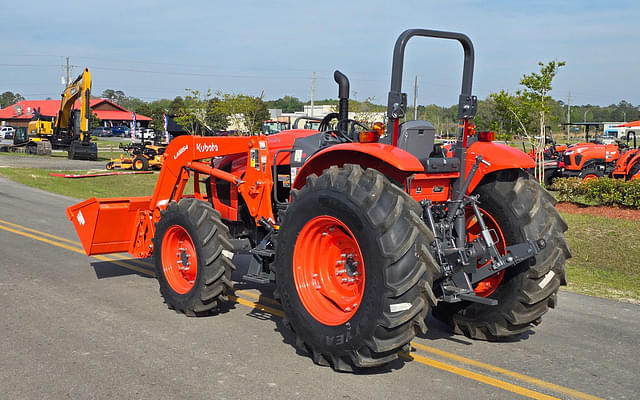 Image of Kubota M5-111 equipment image 1