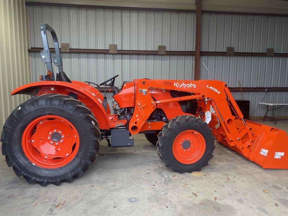 2024 Kubota M5660SUHD Equipment Image0