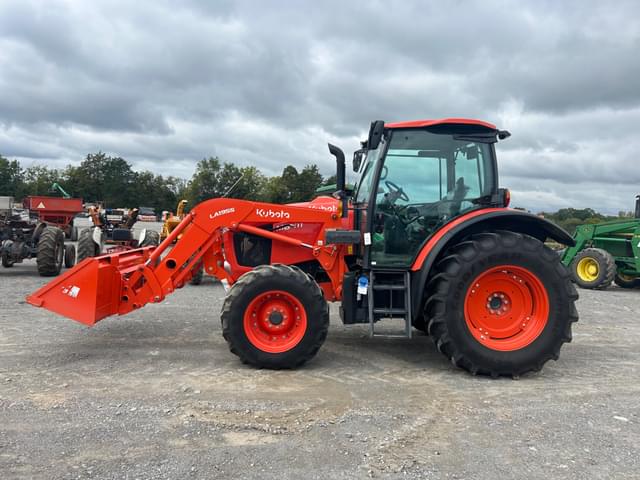 Image of Kubota M6-111 equipment image 1