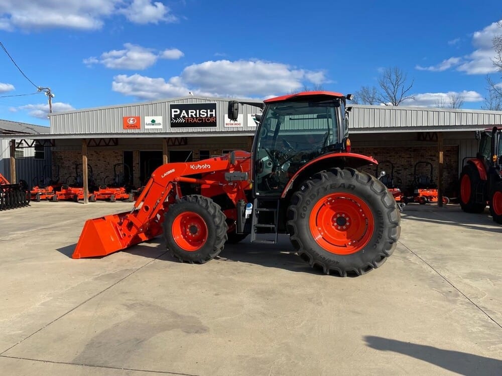 2024 Kubota M6-111 Equipment Image0