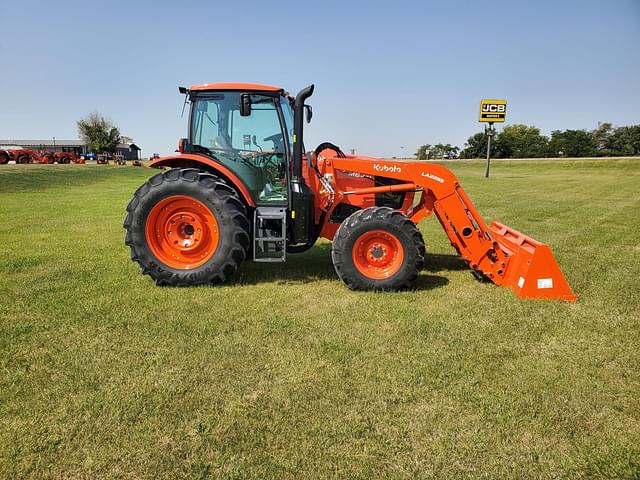 Image of Kubota M6-141 equipment image 4