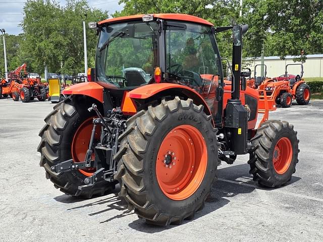 Image of Kubota M6-141 equipment image 3