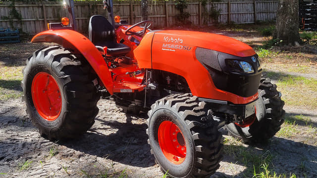 Image of Kubota M5660SU equipment image 3
