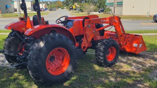 Image of Kubota M5660SU equipment image 4