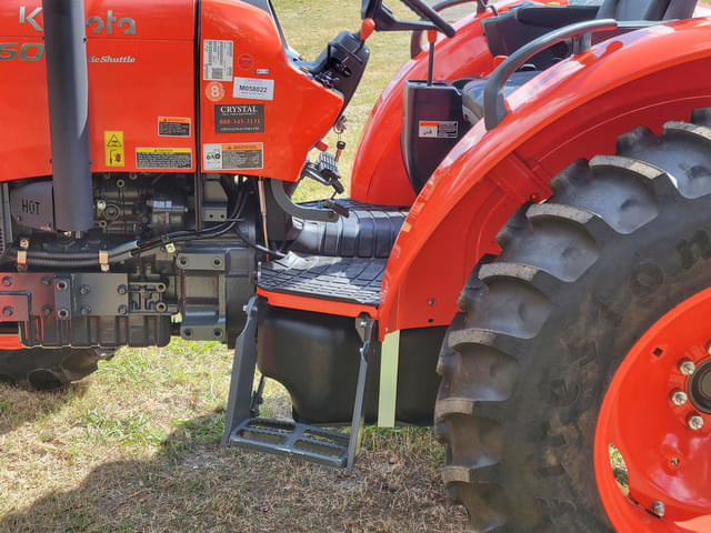 Image of Kubota M6060 equipment image 4