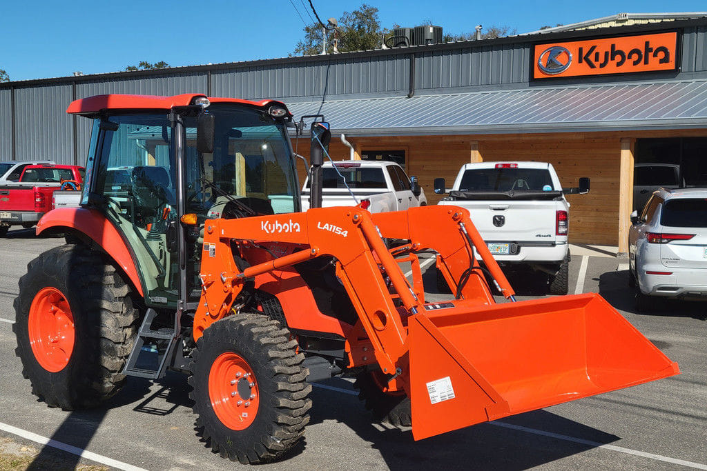 2024 Kubota M6060 Equipment Image0