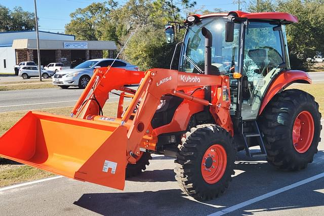 Image of Kubota M6060 equipment image 1