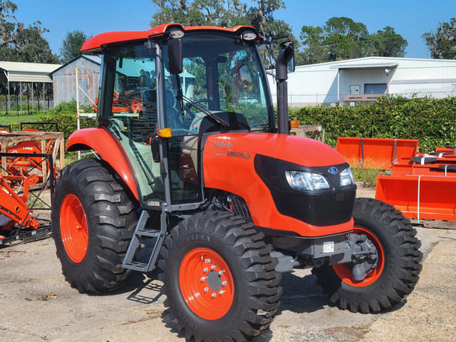 Image of Kubota M6060 equipment image 1