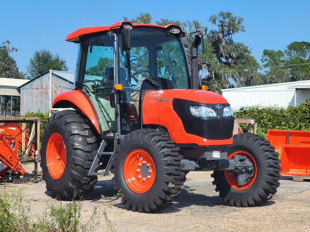 Image of Kubota M6060 Primary image