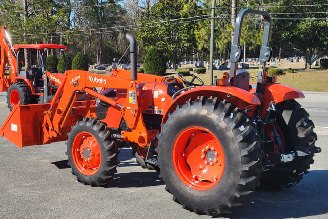 Image of Kubota M6060 equipment image 2