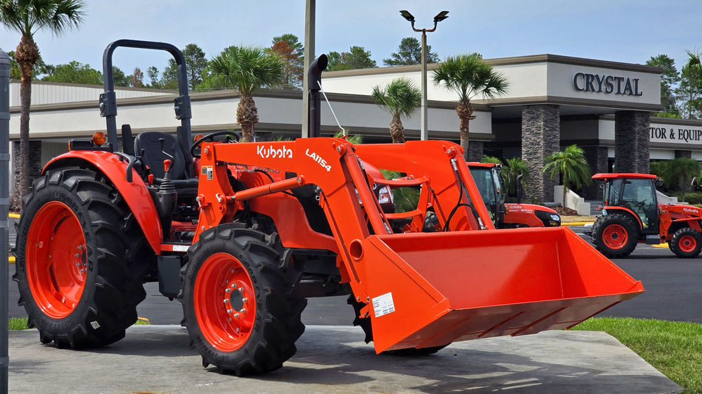 2025 Kubota M7060 Equipment Image0