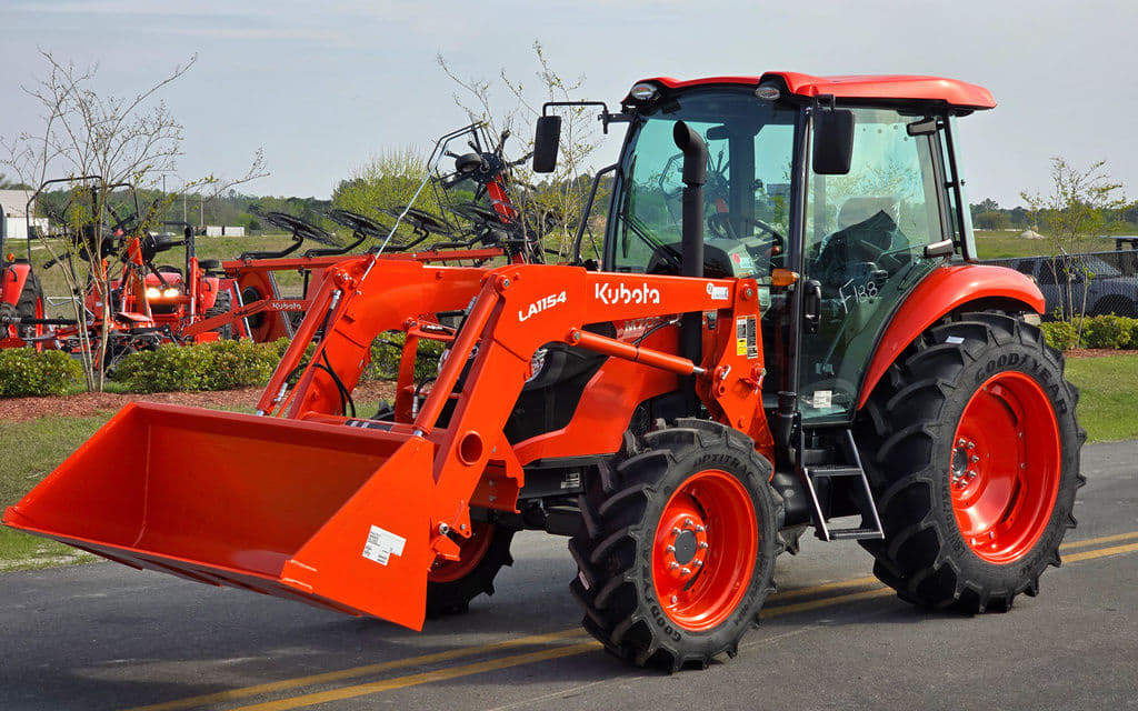 Image of Kubota M7060 Primary image