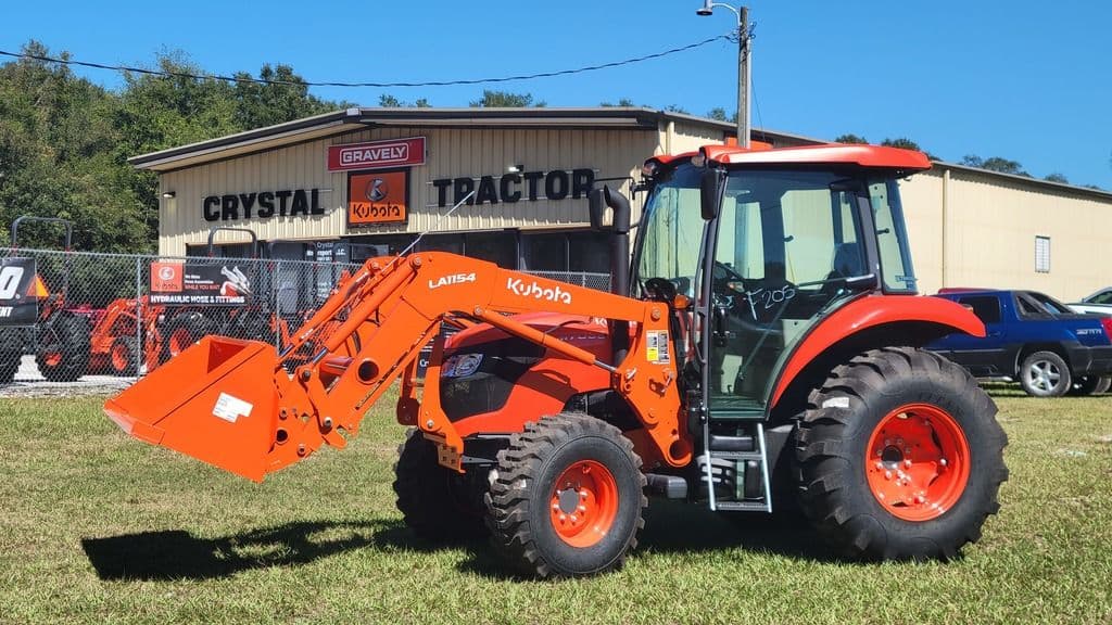 Image of Kubota M7060 Primary image