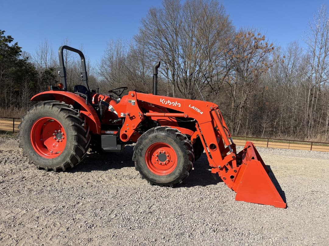 Image of Kubota M6060D Primary image