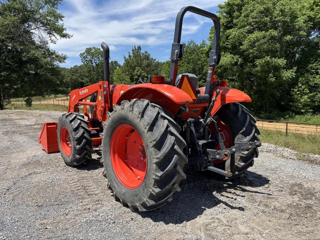 Image of Kubota M6060D equipment image 2