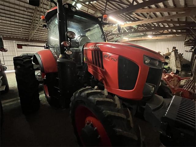 Image of Kubota M7.152 Deluxe equipment image 1