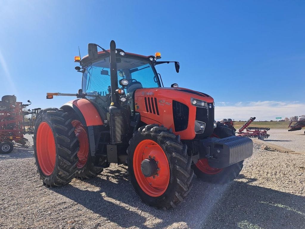 Main image Kubota M7.152 Deluxe
