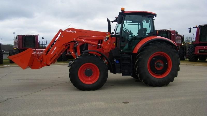 Image of Kubota M7.154 Deluxe Primary image