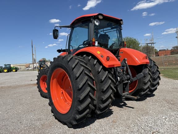 Image of Kubota M7.174 Premium equipment image 2
