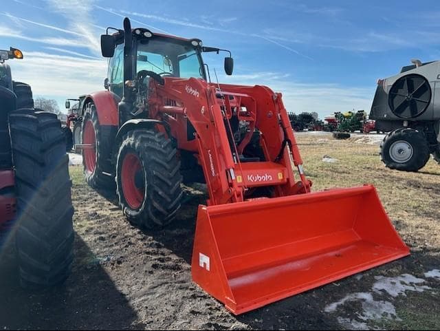 Image of Kubota M7.174 Deluxe equipment image 1