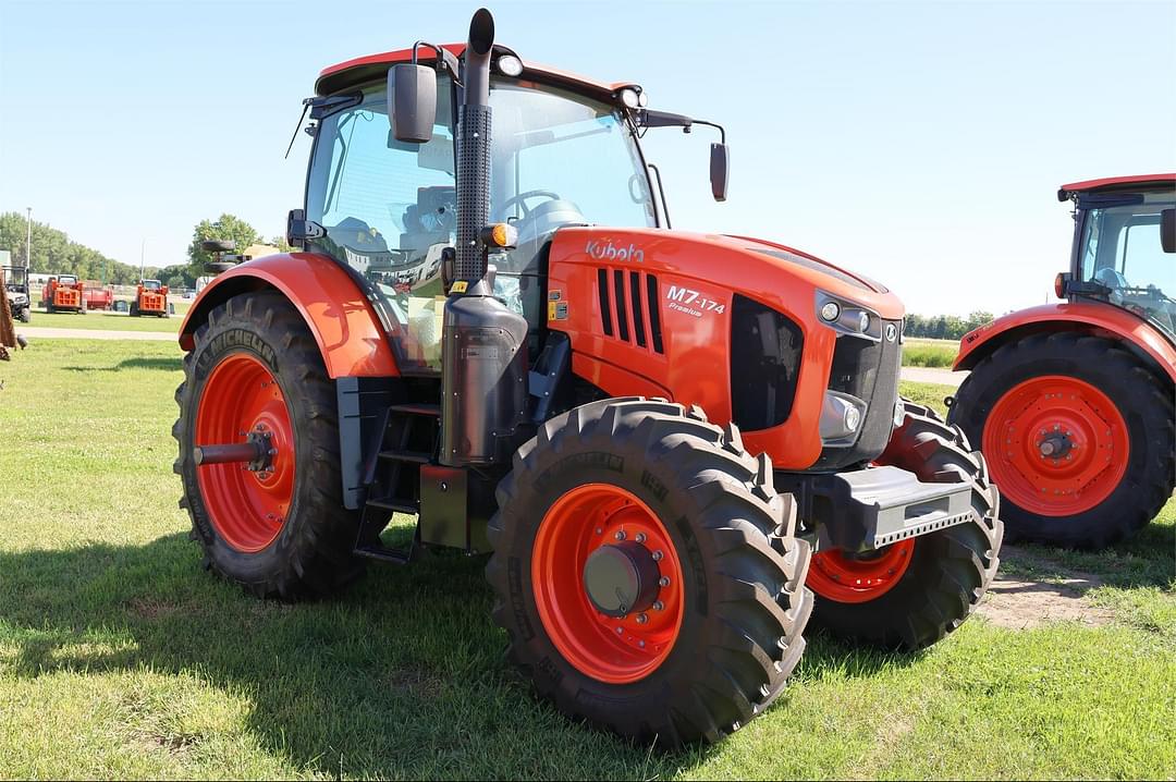 Image of Kubota M7-174 Premium Primary image