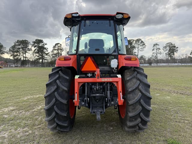 Image of Kubota M7060 equipment image 3
