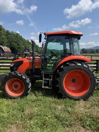 Image of Kubota M7060 equipment image 1