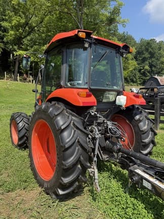 Image of Kubota M7060 equipment image 3