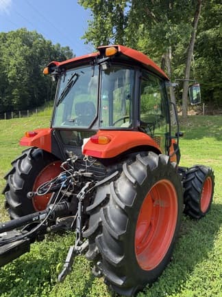 Image of Kubota M7060 equipment image 2