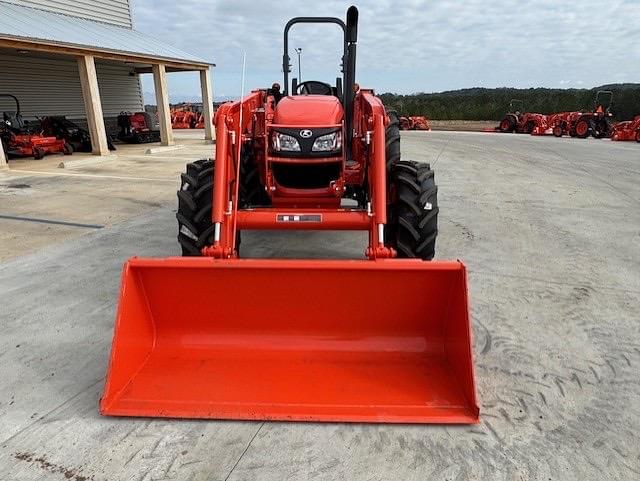 Image of Kubota M7060HD Image 1