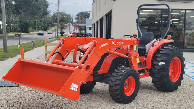 Image of Kubota MX5400 equipment image 1