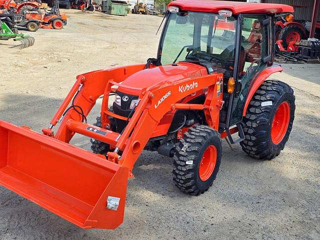 Image of Kubota MX5400 equipment image 1