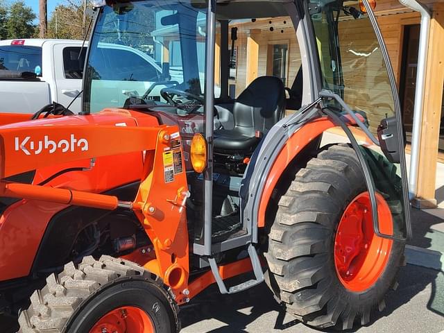 Image of Kubota MX5400 equipment image 4