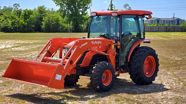 Image of Kubota MX5400 equipment image 2