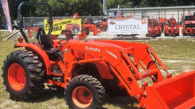 Image of Kubota MX6000 equipment image 1