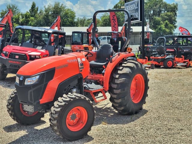 Image of Kubota MX6000HST equipment image 3