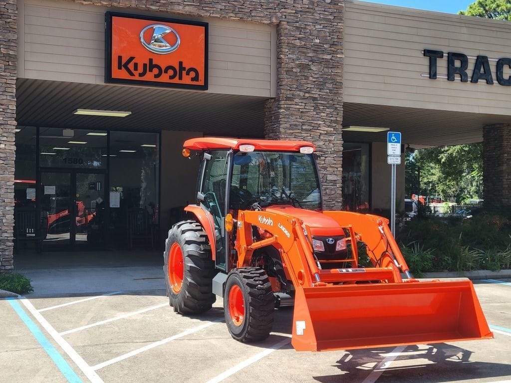 2025 Kubota MX6000HST Equipment Image0