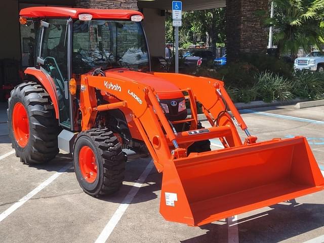 Image of Kubota MX6000HST equipment image 1