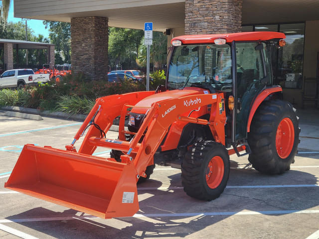 Image of Kubota MX6000HST equipment image 2