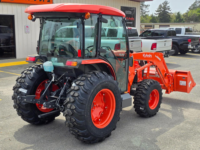 Image of Kubota MX6000 equipment image 3