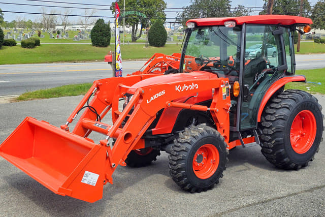 Image of Kubota MX6000 equipment image 1