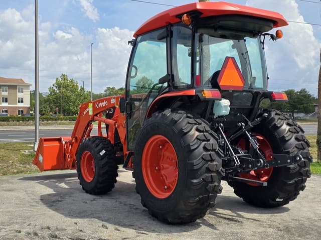 Image of Kubota MX6000 equipment image 4
