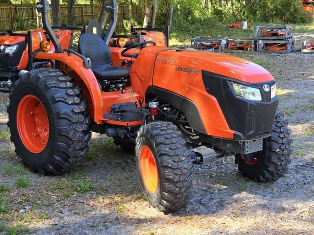 Image of Kubota MX6000 equipment image 1